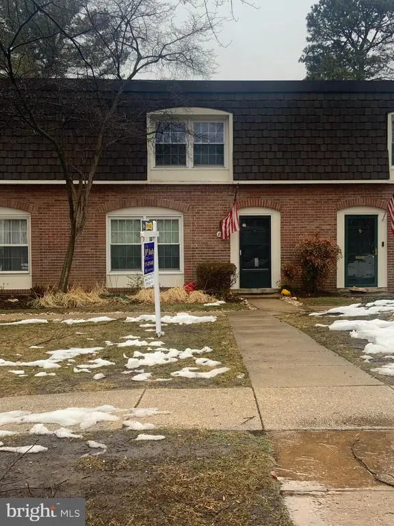 8210 Carrleigh Pkwy #6, SPRINGFIELD