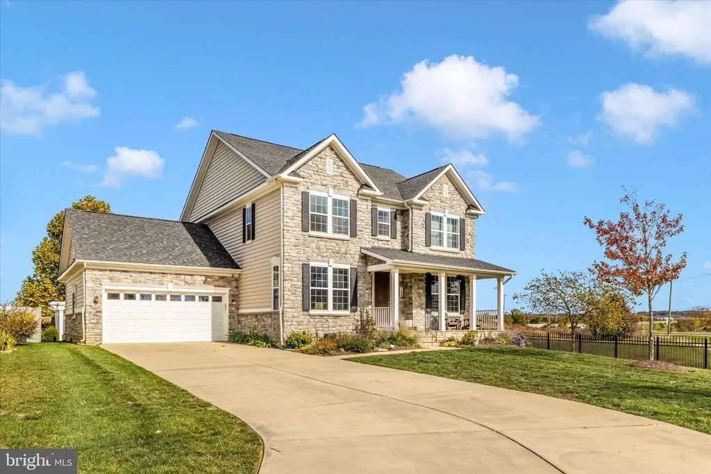 728 Holden Rd, Frederick