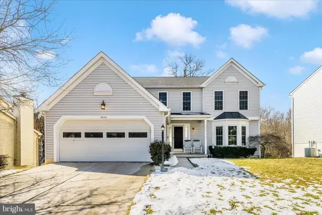 5623 Roundtree Ln, Columbia