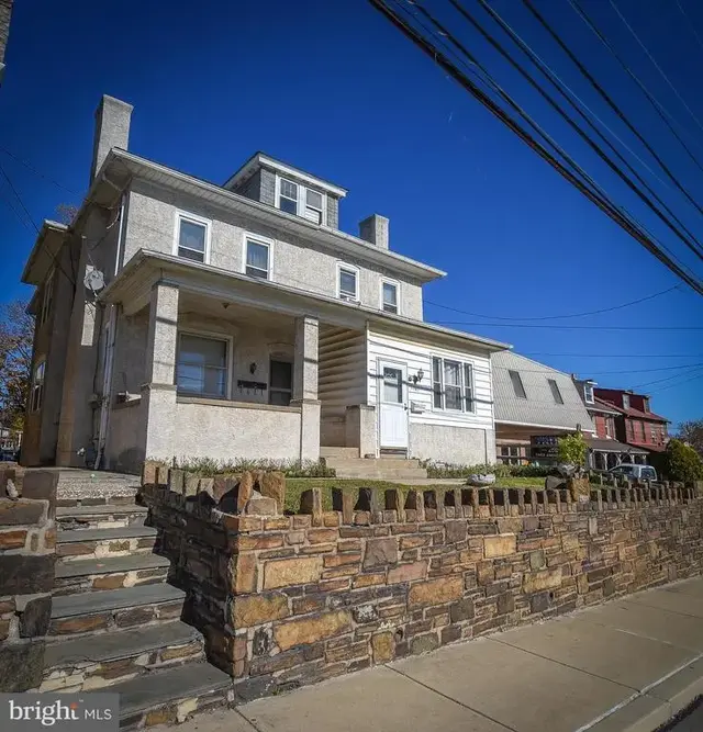 1305-1307 E Ridge Pike, Plymouth Meeting