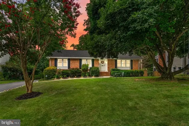 296 Halsey Rd, Annapolis