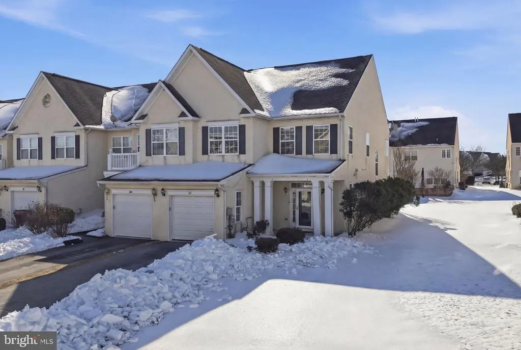 187 Gillespie Ave, Middletown