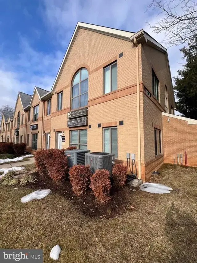 19737 Executive Park Cir #16-g, Germantown