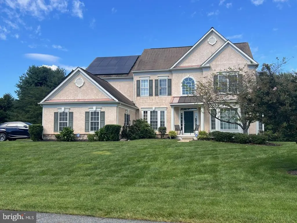 45 Hempstead Dr, Newark