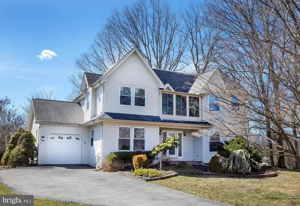 2210 Club House Cir, JAMISON