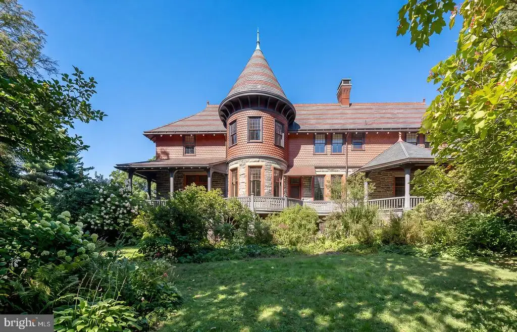 266 Beechwood Dr, BRYN MAWR