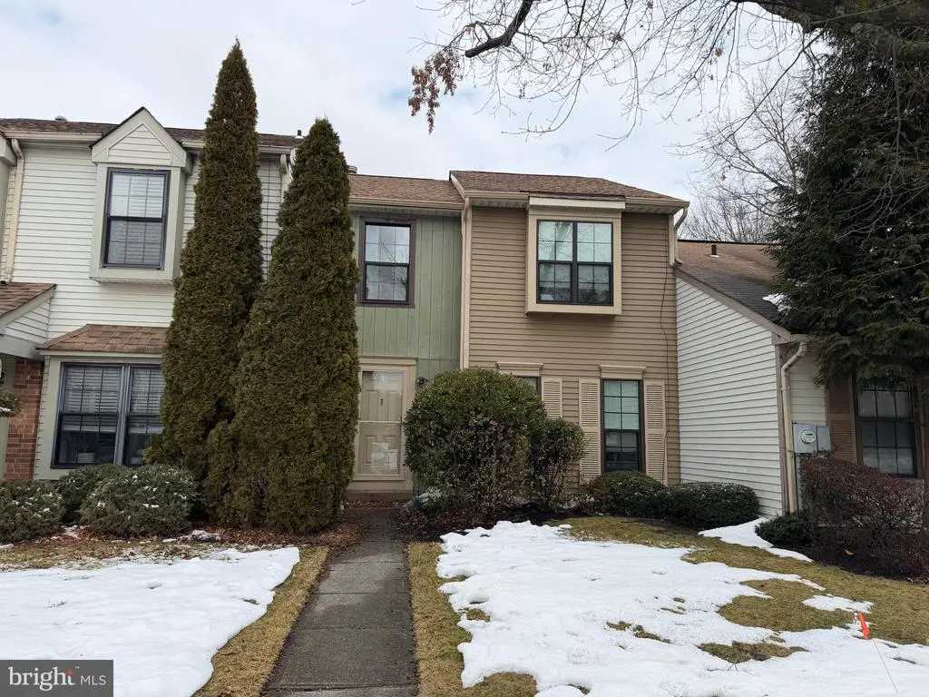 82 Tynemouth Ct, ROBBINSVILLE