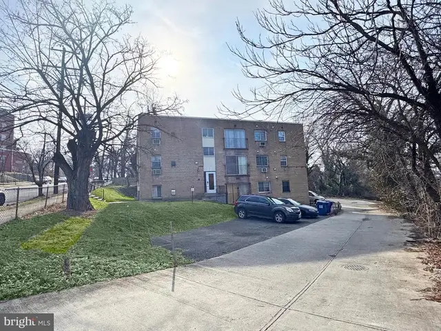 3917 4th St Se, Washington