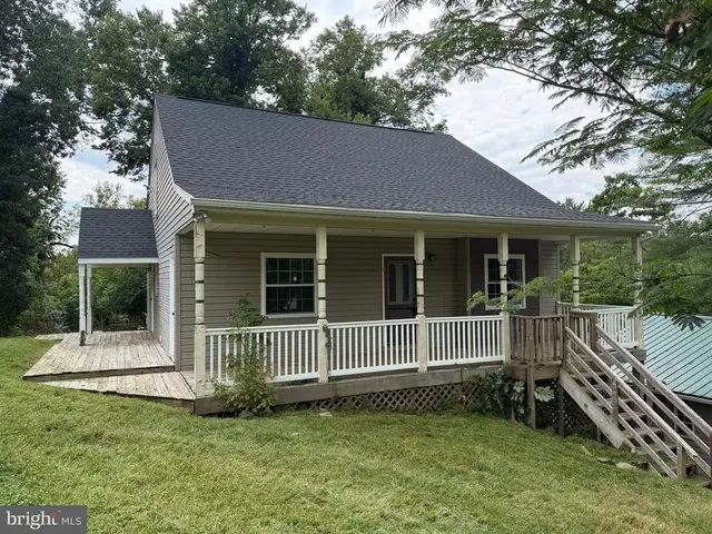 17419 Taylors Landing Rd, Sharpsburg