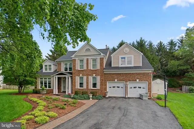 17114 Fitzroy Way, Olney