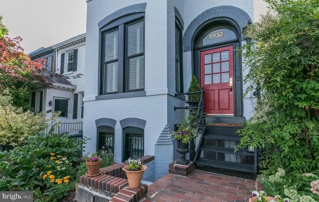 1932 35th St Nw, WASHINGTON