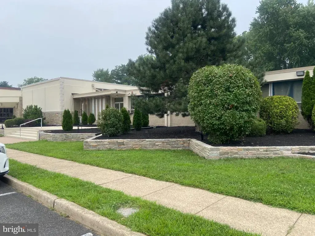 299 John F Kennedy Way #sanctuary, WILLINGBORO