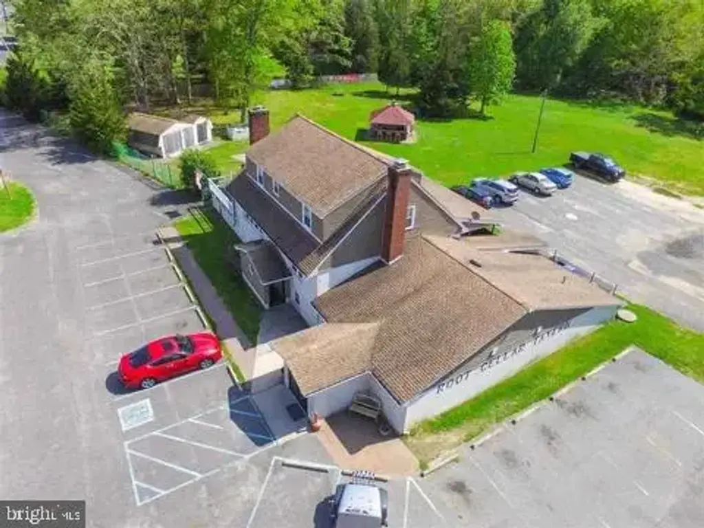 38 Tuckahoe Rd, DOROTHY