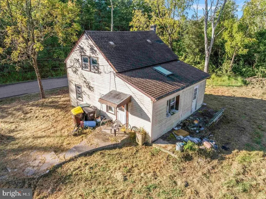 1270 Fennel Rd, PENNSBURG