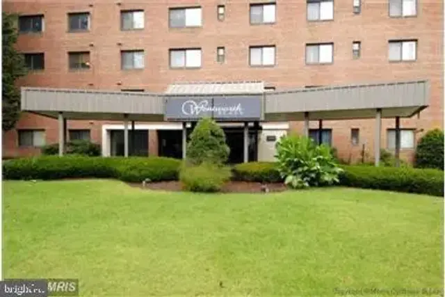 3515 Washington Blvd N #406, Arlington