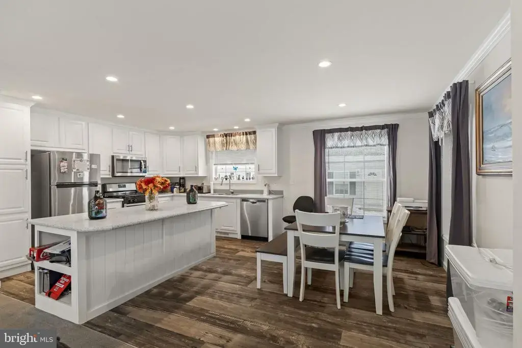 158 Wooded Dr, DOYLESTOWN