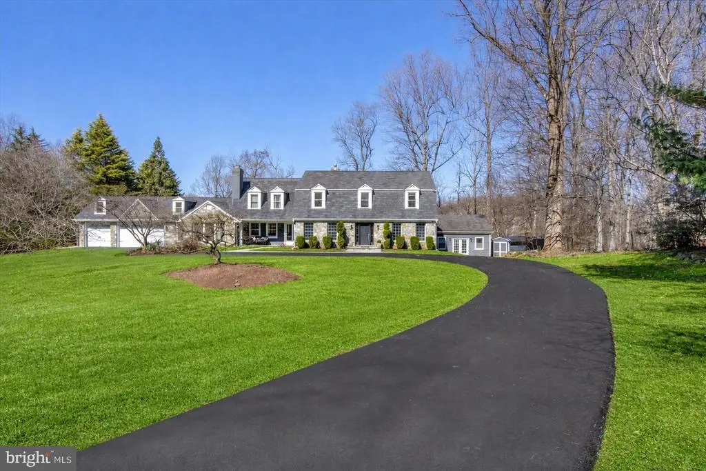 11309 Hidden Hollow Ct, Potomac