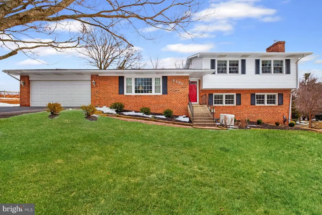 8261 Hawkins Creamery Rd, GAITHERSBURG