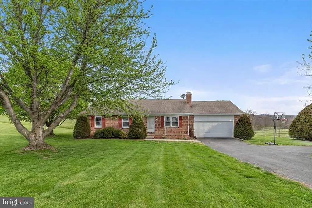 516 Stone Rd, Westminster