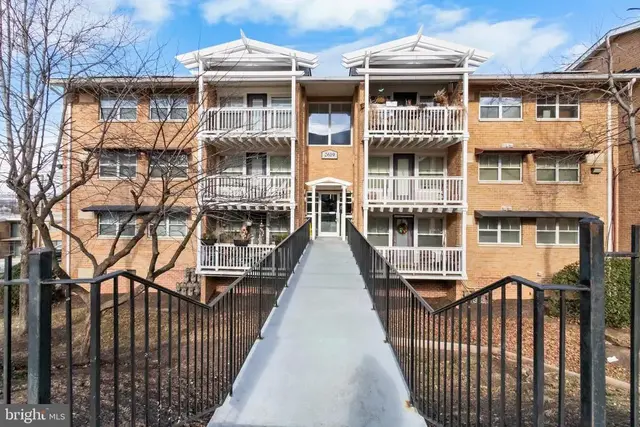 2619 Douglas Pl Se #302, Washington