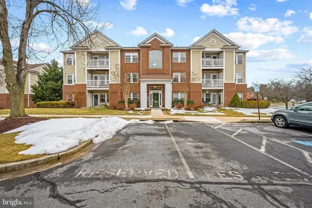8201 Blue Heron Dr #3a, Frederick