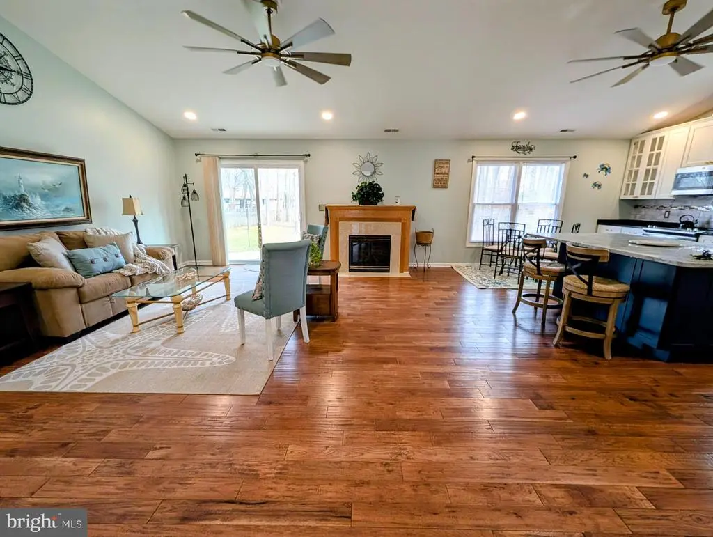 704 Cloverfields Dr, STEVENSVILLE