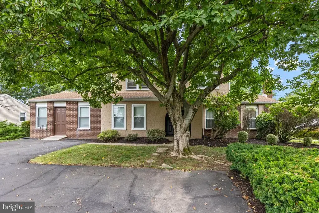 840 Davisville Rd, WARMINSTER