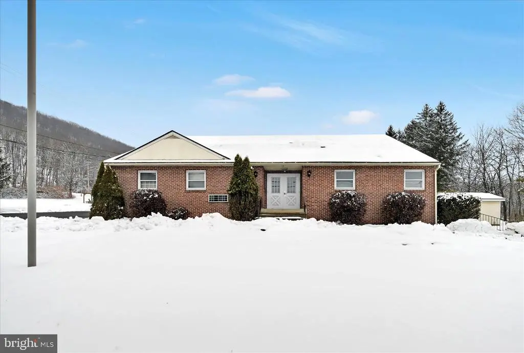 780 Claremont Ave, TAMAQUA