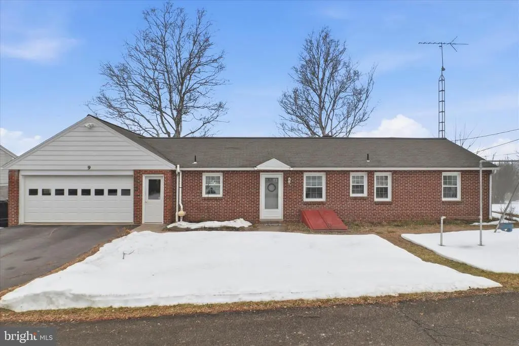 9 Ridge View Dr, PEQUEA