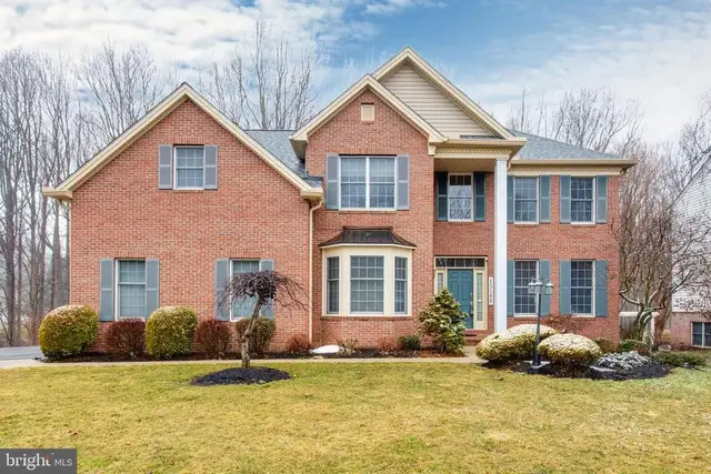 15169 Sapling Ridge Dr, Dayton