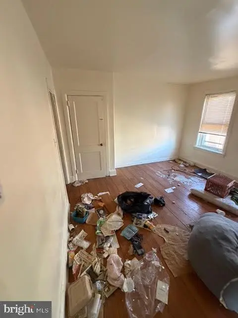 Duplex On E 11th St, Wilmington