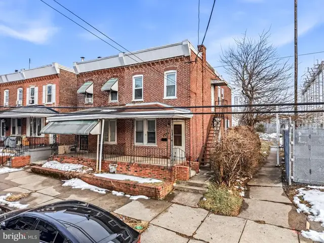 1225 W 7th St, Chester