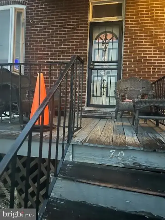 704 E 36th St, Baltimore