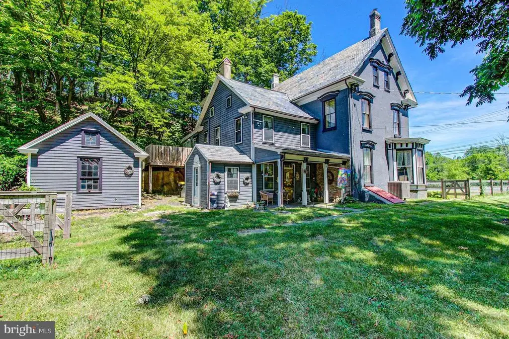 9754 Easton Rd, KINTNERSVILLE