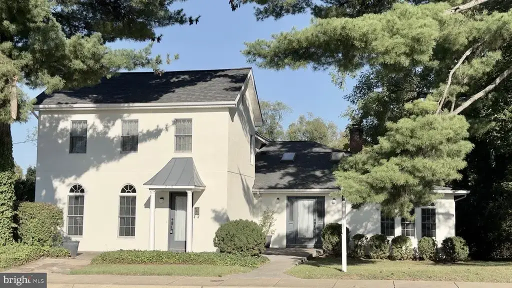 214 S Royal Ave, FRONT ROYAL