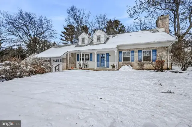 3 Ridgewood Cir, Wilmington