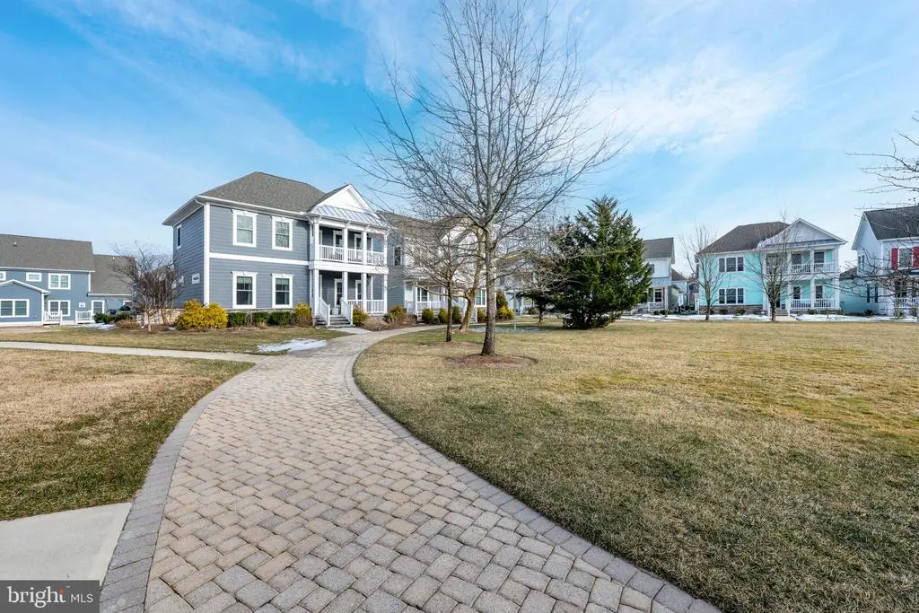 33179 Veranda Cir #115, Millsboro