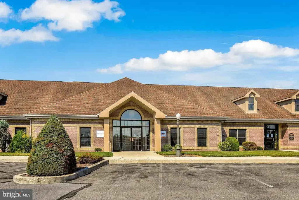 417-a Phoenix Drive, CHAMBERSBURG