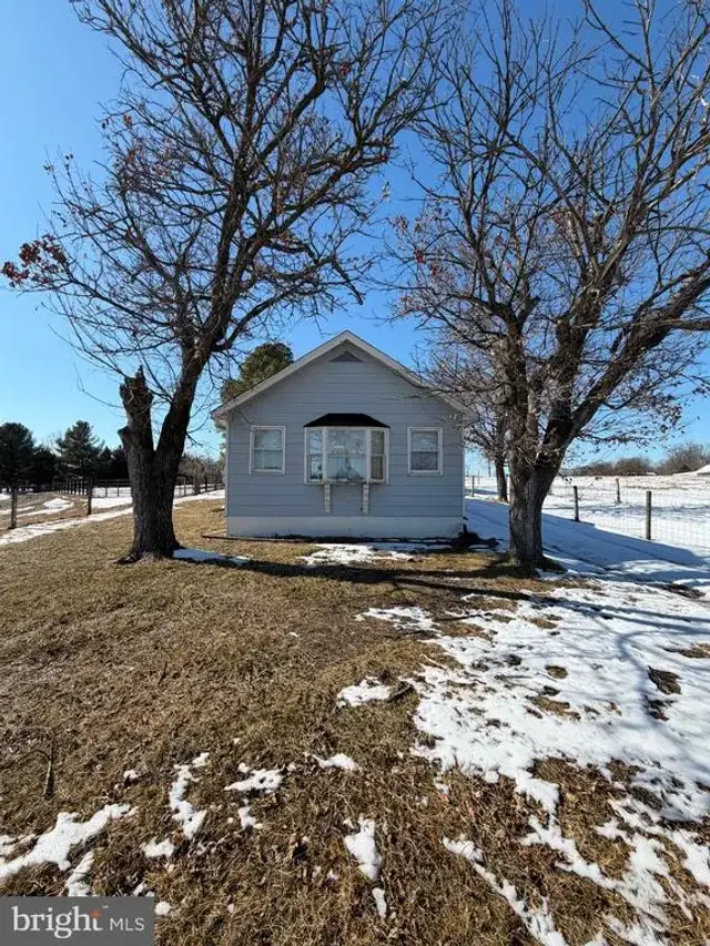 1647 Wrights Mill Rd, Berryville