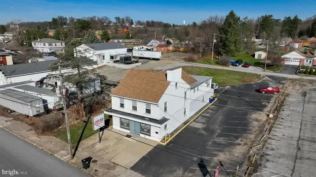 2305 W Market St, York