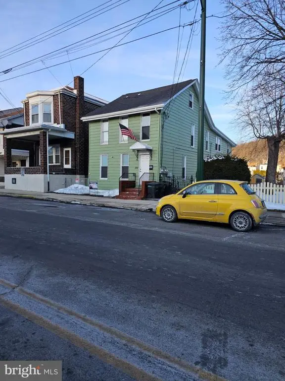 331 S 2nd St, SAINT CLAIR