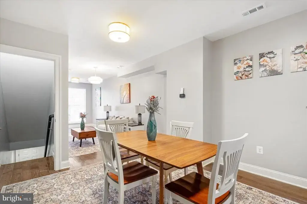 2428 Mcculloh St, BALTIMORE