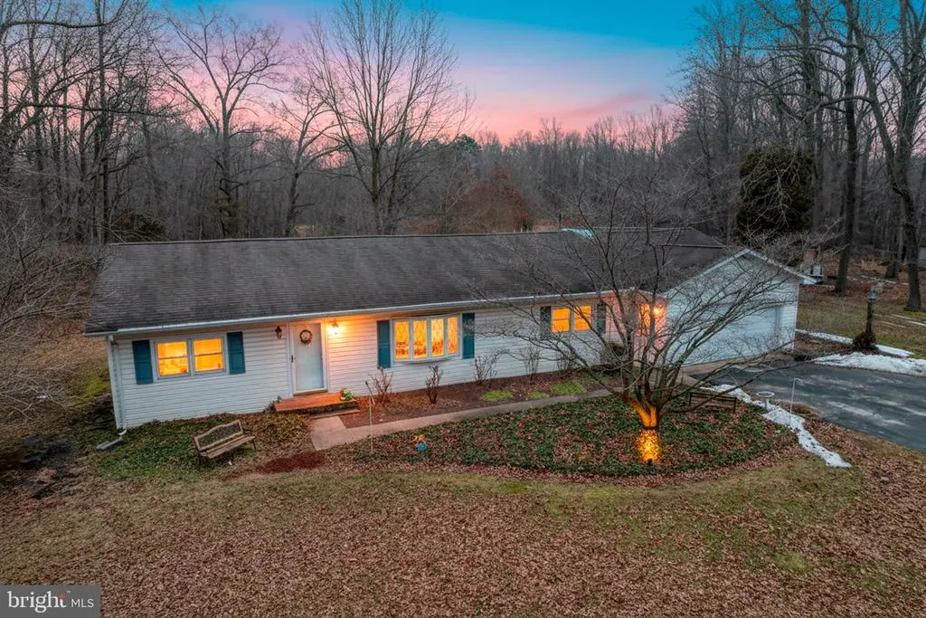 3384 Pearsons Corner Rd, DOVER