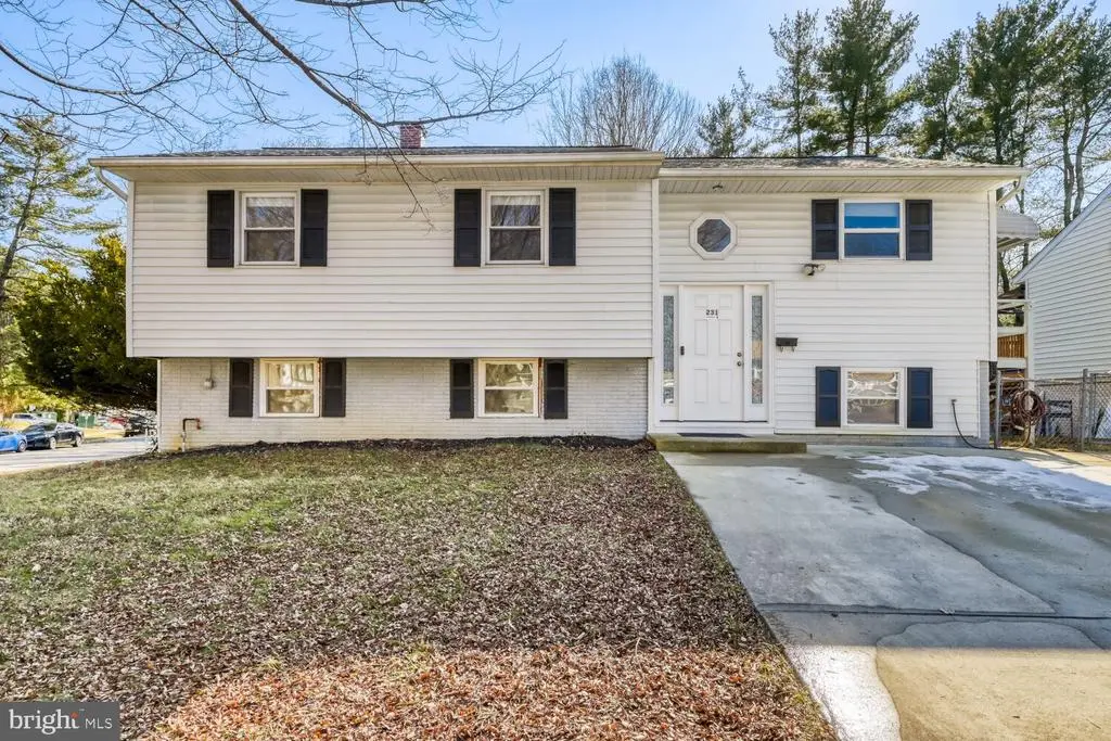231 Candytuft Rd, Reisterstown