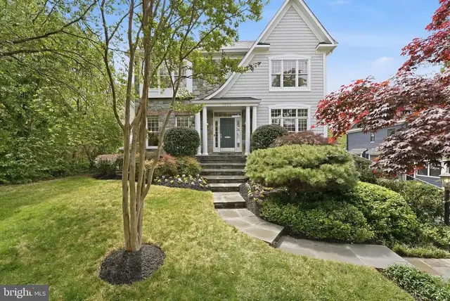 5836 Conway Rd, Bethesda
