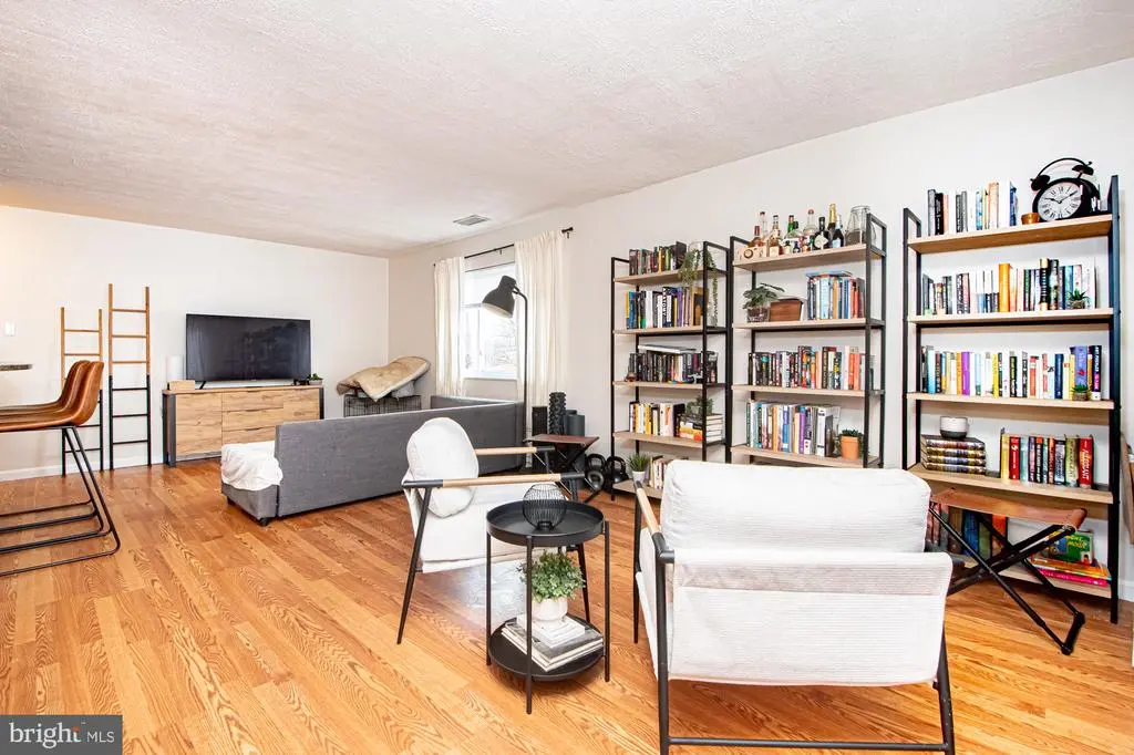 3910 Mariposa Pl #51e, ALEXANDRIA