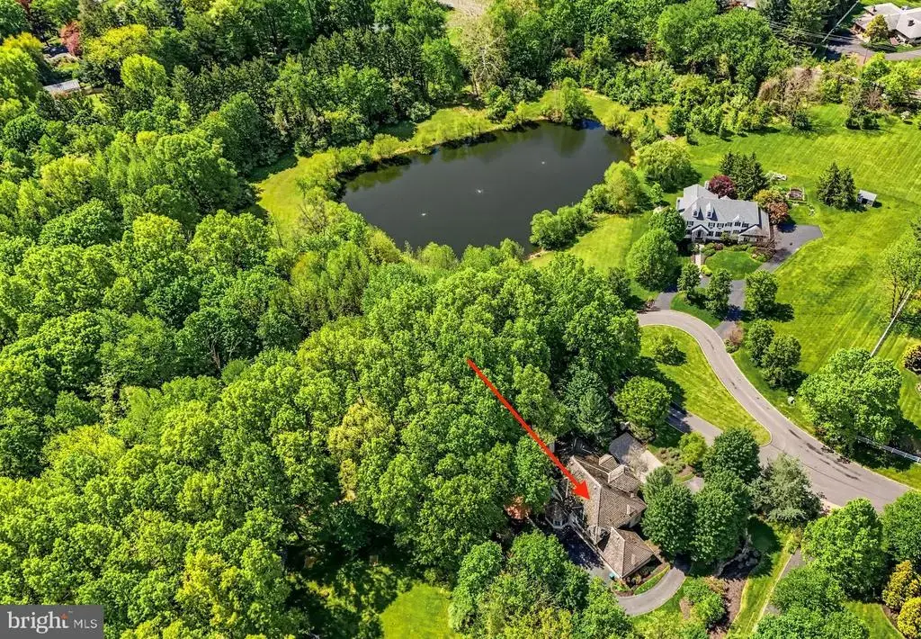 7 Mercer Gate Dr, DOYLESTOWN