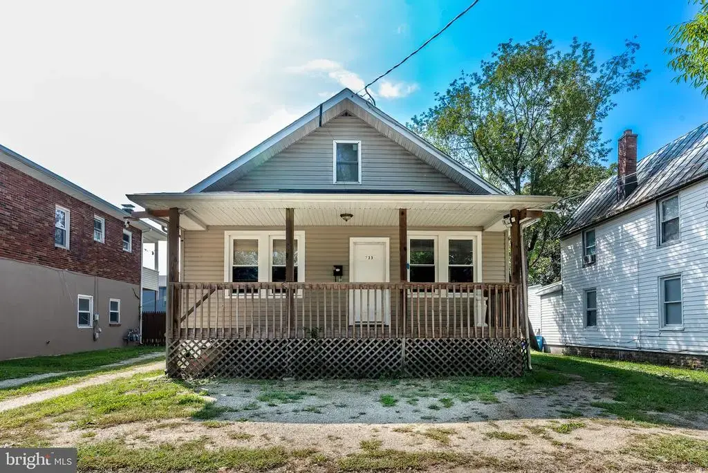 733 E Quince St, VINELAND