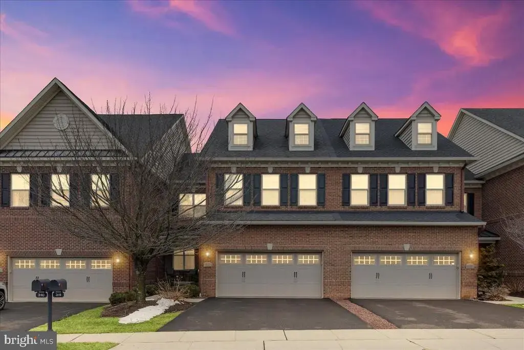 311 Saint James Dr, LANGHORNE