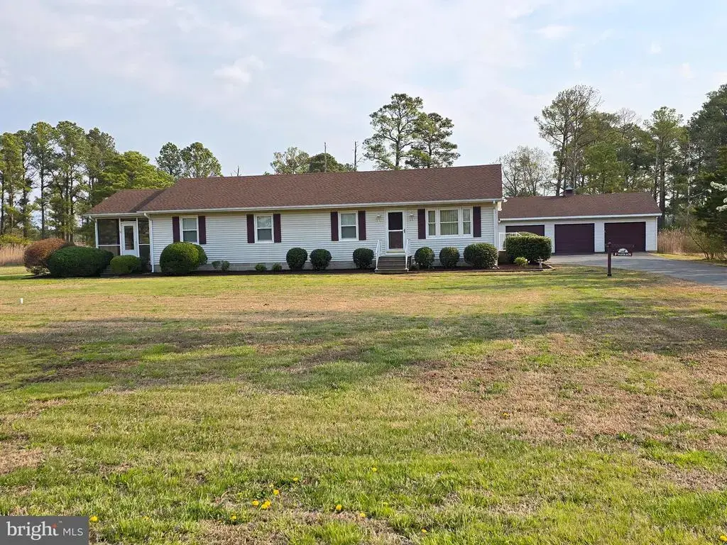 27030 Hearts Dr, CRISFIELD
